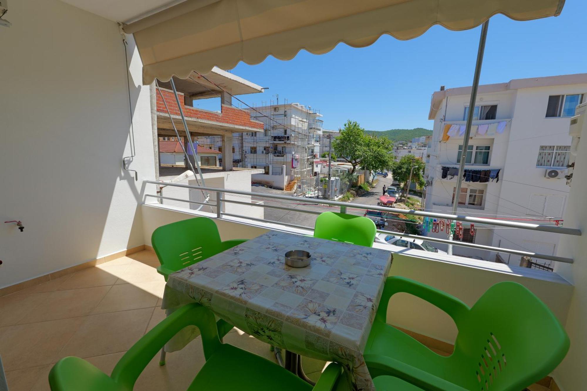 Livia'S Guesthouse Ksamil Esterno foto